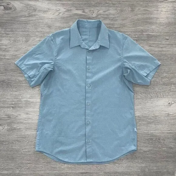 Lululemon Polo Shirt Men’s Small ? Short Sleeve Button Up Blue Collared Stretch - Picture 1 of 7